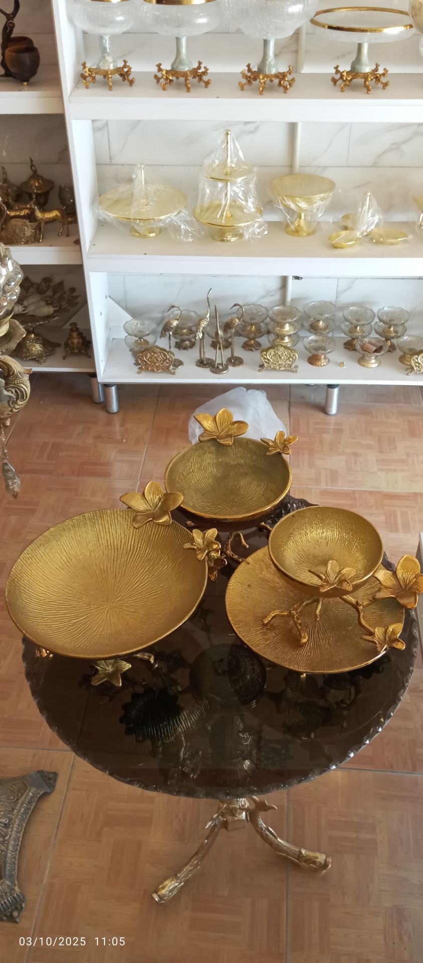 سرویس پذیرایی کاراکو پروانه ای
