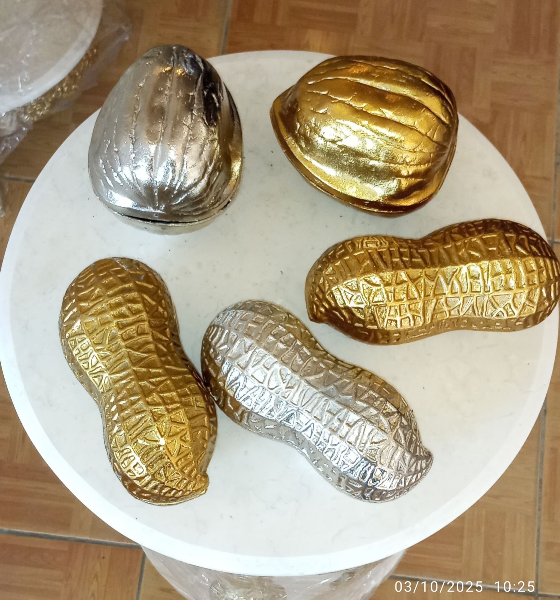 تنقلات خوری ، قندان . شکلات خوری بادام و گردو آلومینیومی