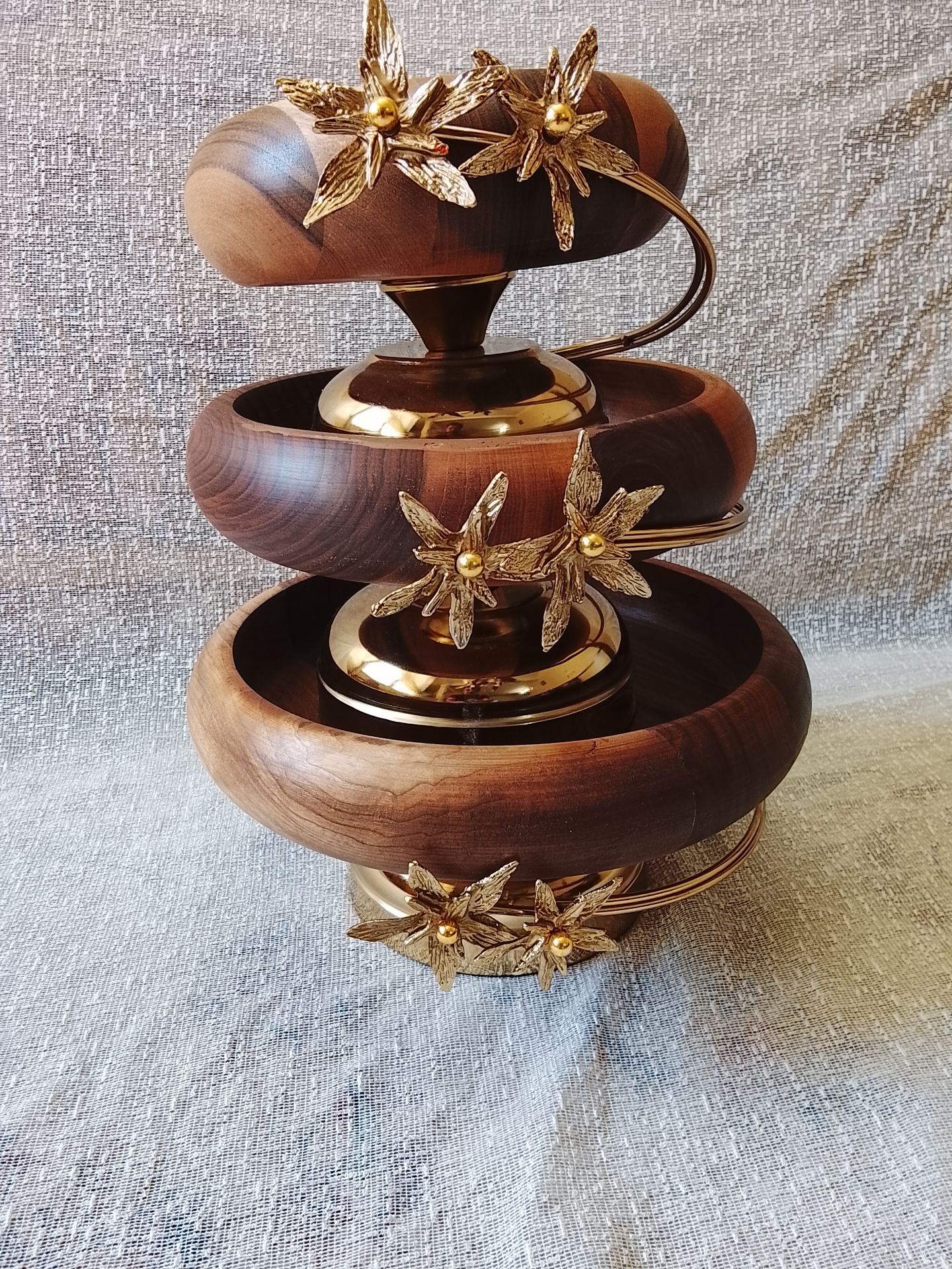 سرویس پذیرایی چوبی ۴ تیکه ستاره